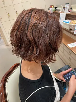 ショート パーマ 🍪ﾖｼｲﾊﾙﾈ🍪 ﾗﾍﾞﾝﾀﾞｰｶﾗｰのヘアスタイル