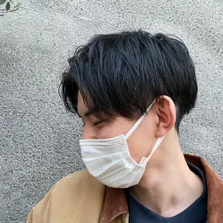 ショート パーマ メンズ 赤み消し🌿 透明感カラー🫧のヘアスタイル