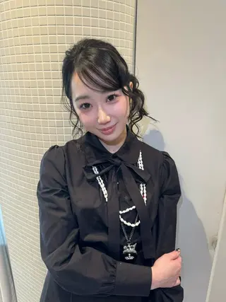 ヘアアレンジ 透明感ある艶カラー / KAKOのヘアスタイル