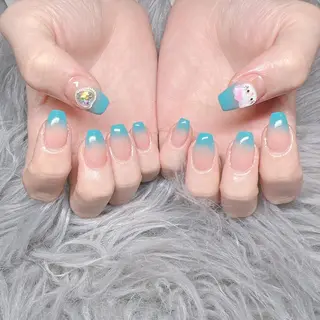 ネイル 個室ネイルサロンDolly  Girl〜ドーリーガール〜所属・DollyGirl KYOKOのネイルデザイン