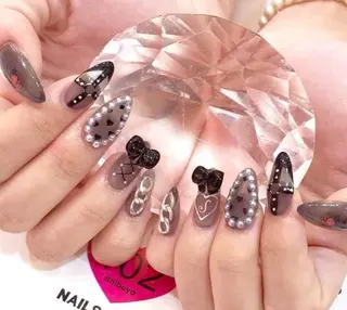 ネイル Lee Nailsのネイルデザイン