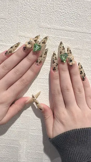 ネイル D-BEAUTY Nailsalonのネイルデザイン
