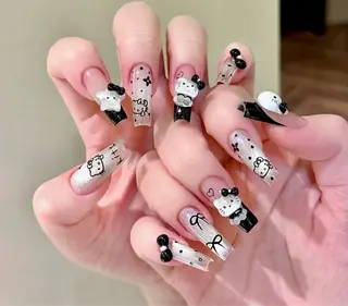 ネイル アヤメネイル 最新チップスカルプのネイルデザイン