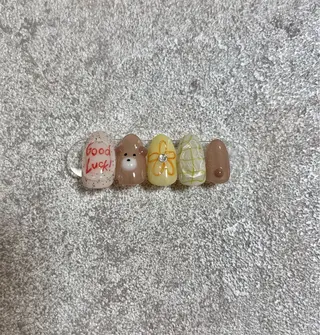 ネイル ЯH.nail JURIのネイルデザイン