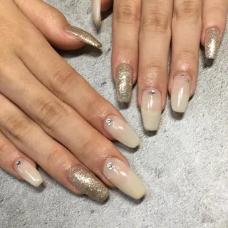 ネイル SHINE NAILのネイルデザイン