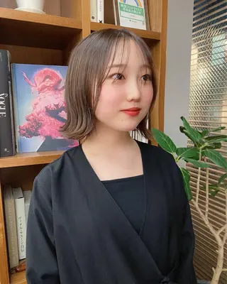 ミディアム カラー Paddle所属・似合わせレイヤー/ レイヤーパーマ/高倉のヘアスタイル