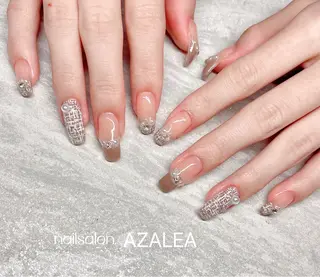 ネイル R inのネイルデザイン