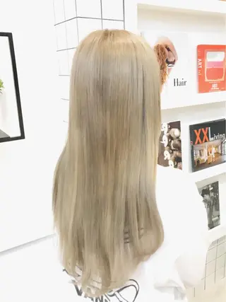 ロング カラー 髙橋 かすみのヘアスタイル