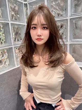 セミロング カラー ゆ いのヘアスタイル