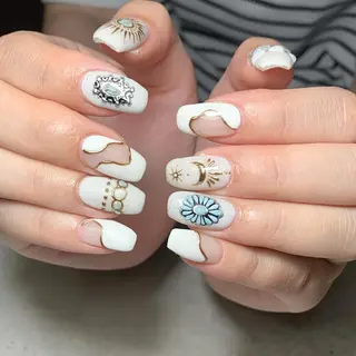 ネイル atelier　FIORITURA所属・FIORITURA aiのネイルデザイン