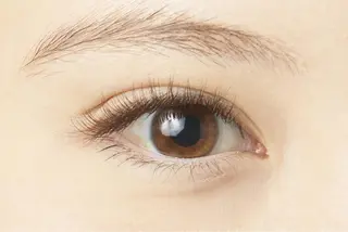 マツエク・マツパ Aya Pilinaの眉毛・アイブロウイメージ