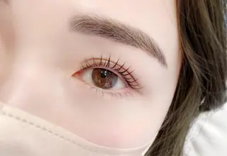 マツエク・マツパ THLEE eyelashの眉毛・アイブロウイメージ