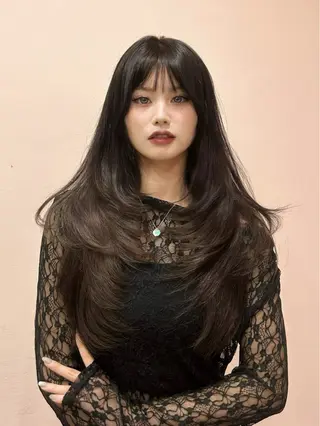 ロング カラー 𝑺𝑨𝑨𝒀𝑨 色気網紅韓国Hairのヘアスタイル