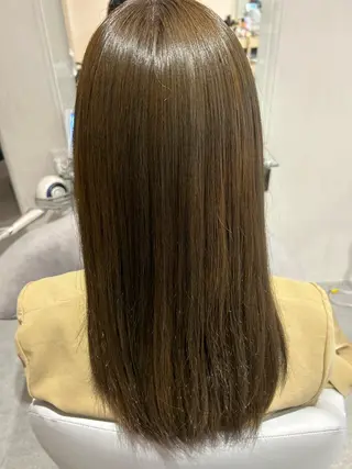 カラー ヘアデザインElmo所属・竹野 詞音のヘアスタイル