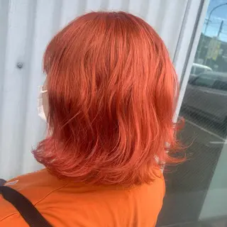 カラー newi TATSUのヘアスタイル