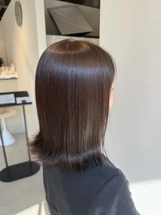 セミロング 井手上 陽菜のヘアスタイル