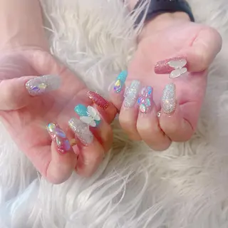 ネイル celica所属・松田 由真のネイルデザイン