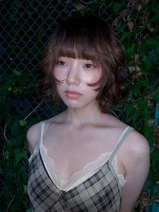 ミディアム カラー ヘアアレンジ yiye青山店所属・yiye shioriのヘアスタイル