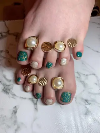 ネイル x.1.0.nail ♡Cのネイルデザイン