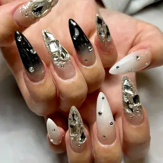 ネイル Reflection marikoのネイルデザイン