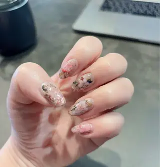 ネイル B.rose ビビのネイルデザイン