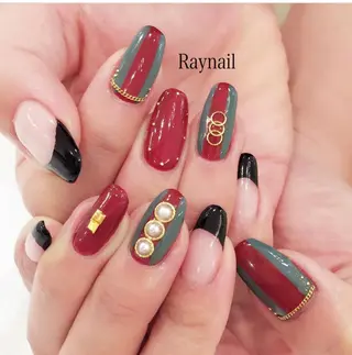 ネイル nailstudio ′ecole所属・nailstudio ′ecoleのネイルデザイン