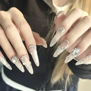 ネイル DEMAIN- 🌹のネイルデザイン