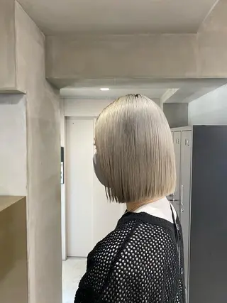 ショート カラー 田代 佳穂のヘアスタイル