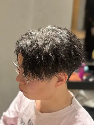 パーマ メンズ 心斎橋メンズヘア特化 高森蓮のヘアスタイル