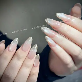 ミディアム ガー NAILのネイルデザイン