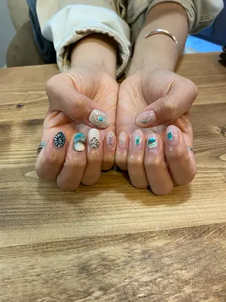 ネイル ”salon" そりまちゆうこのネイルデザイン