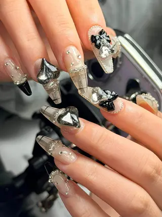 ネイル Tini ANA.CHUOのネイルデザイン