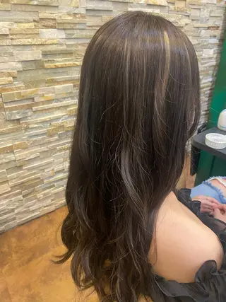 ロング カラー BENIHA  ︎︎のヘアスタイル