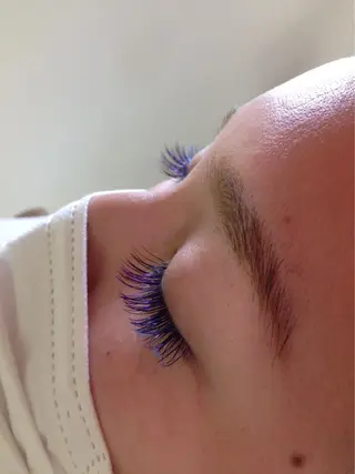 マツエク・マツパ beauty salon　Atora所属・大賀 海夕の眉毛・アイブロウイメージ