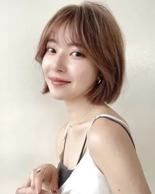 ショート 松尾海奈 /ショートカットのヘアスタイル