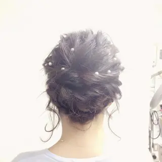 ミディアム ヘアアレンジ 栞美容室所属・三浦 健太郎のヘアスタイル