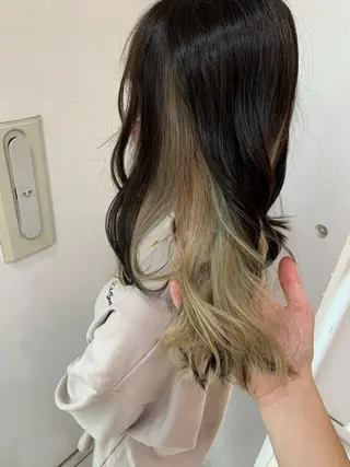 セミロング カラー パーマ 白髪ぼかしハイライト 柳川拓哉のヘアスタイル