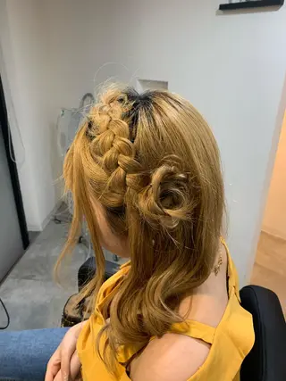 ヘアアレンジ 下妻 カラーエクステ難波のヘアスタイル