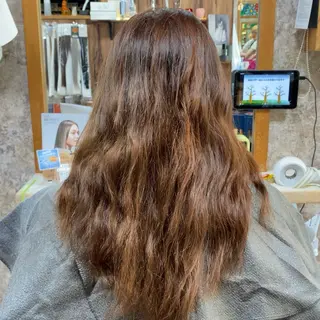 ロング YELLOW CORN 金沢文庫所属・【金沢文庫4分】髪質 改善/縮毛矯正アラタのヘアスタイル