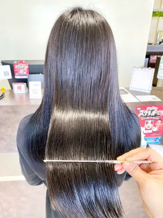 ロング カラー 太田 未来のヘアスタイル