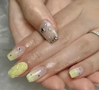 ネイル Nailsalon MONA.のネイルデザイン