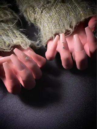 ネイル nine.🦋 YUKOのネイルデザイン