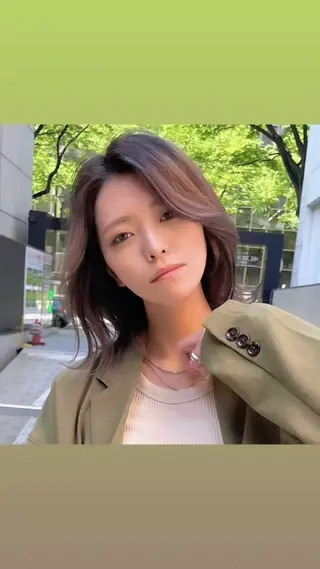 ミディアム カラー ボブ・レイヤー 田中 励也のヘアスタイル