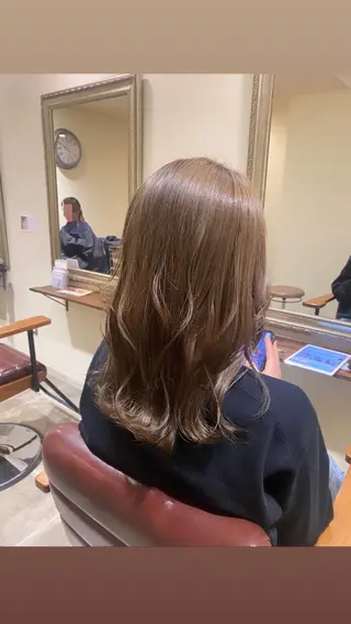 セミロング spin hair桂 高宮彩花のヘアスタイル