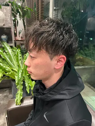 パーマ メンズ 永縄 ゆい真のヘアスタイル