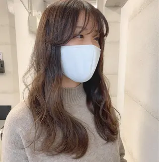 ロング カラー 透明感/オリーブ/ グレージュ/YUKAのヘアスタイル