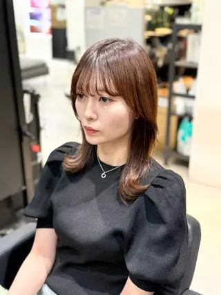 ロング Mio|ぱつっとボブ |髪質改善ストレートのヘアスタイル