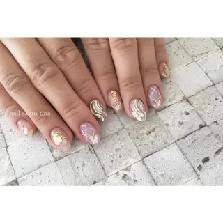 ネイル nail salon tina.所属・中山 はづきのネイルデザイン