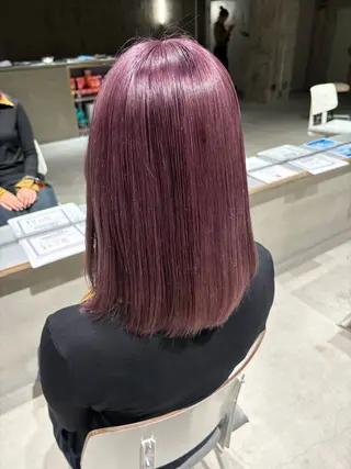 ミディアム カラー 玉置 七海のヘアスタイル