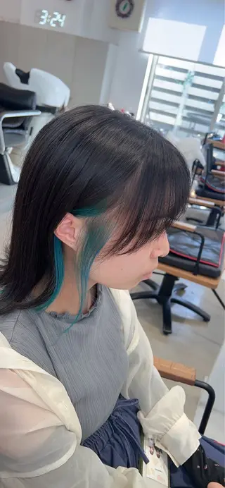 ミディアム カラー ヘアアレンジ APREKO SAYAKAのヘアスタイル